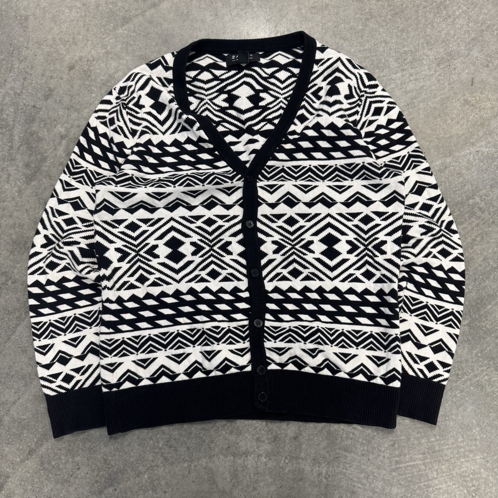 Women's Patterned Cardigan White Black Sweater 21 Aztec Soft Indie Gothic Large